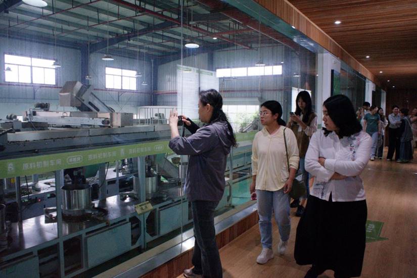 3db82f5a5f9d6f02d938640466f61df